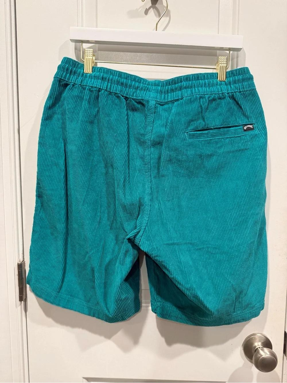 Billabong Mike Elastic Waist Corduroy Shorts Teal Men’s Medium NWT